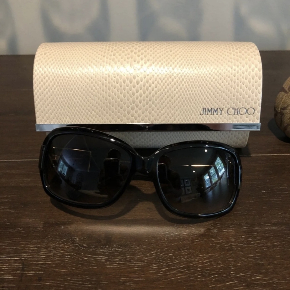 Like New Jimmy Choo Sunglasses 😎